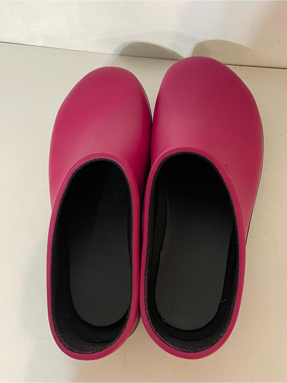 Sloggers Clogs in Raspberry - Picture 5 of 10